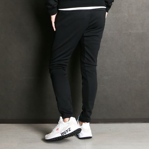 wjkらしいシルエットのセットアップ