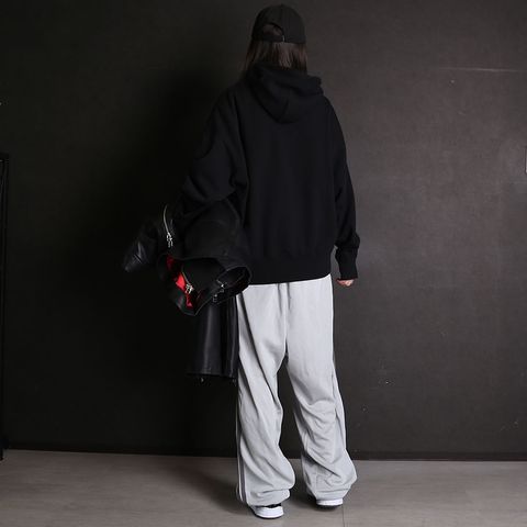 【FACETASM】【Maison MIHARA YASUHIRO】コーディネート(女性モデル167cm)