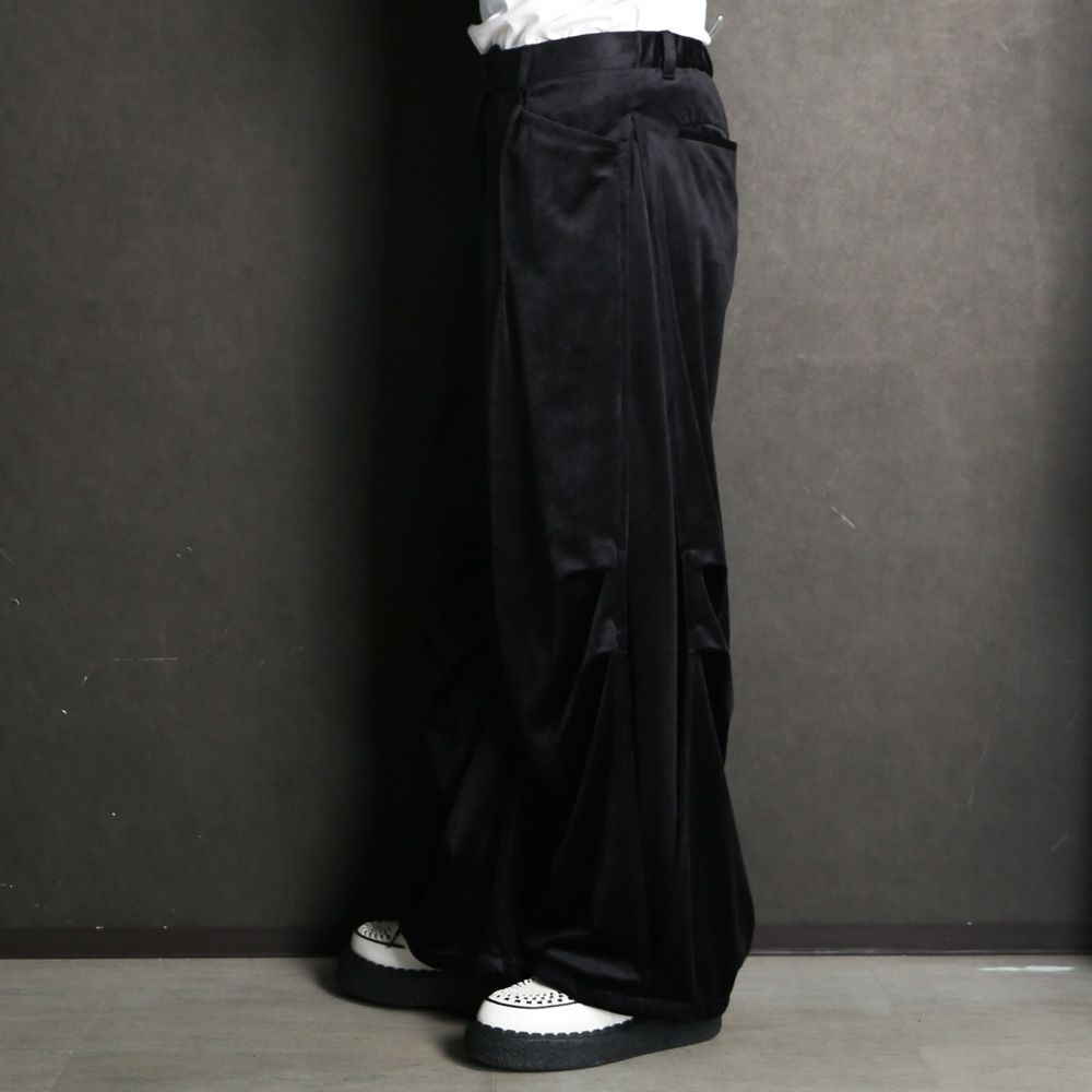 "Velvet" Draped Velvet Tuck Pants - Black / ベルベット タックパンツ / TA26AW-PT066