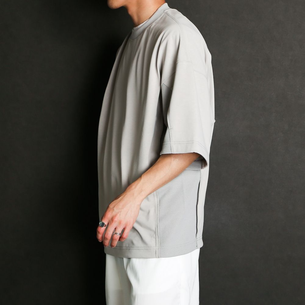 POCKET T-SHIRT / 9211-CS11-027 pieces