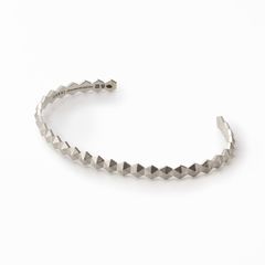 Honeycomb Studs Bangle - S / ハニカム スタッズ バングル - スモール / GB20004