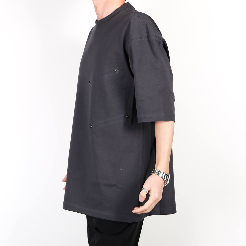 S/S T-SHIRTS / 1201-CS22-045 pieces
