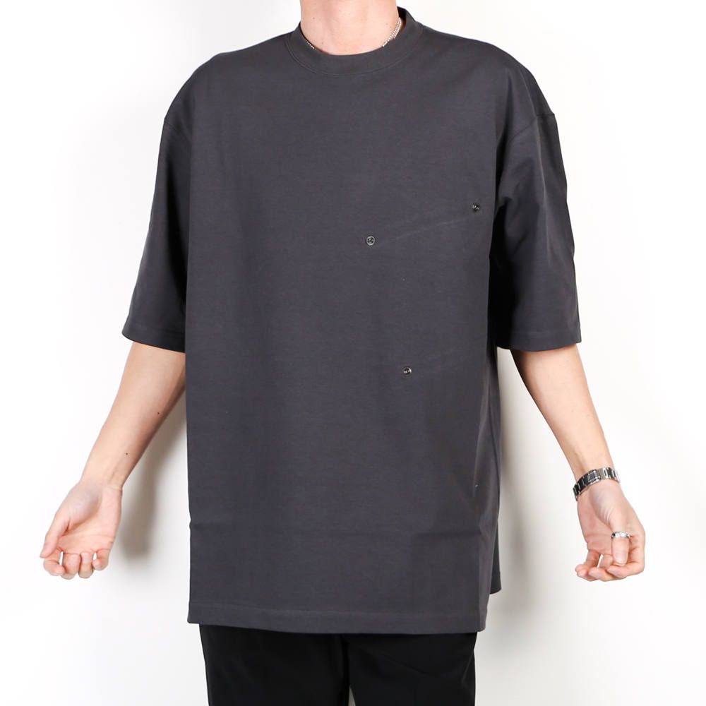 S/S T-SHIRTS / 1201-CS22-045 pieces
