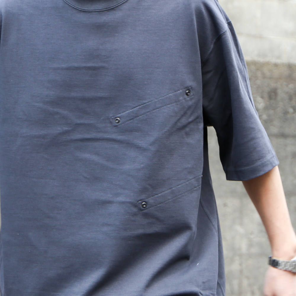 S/S T-SHIRTS / 1201-CS22-045 pieces