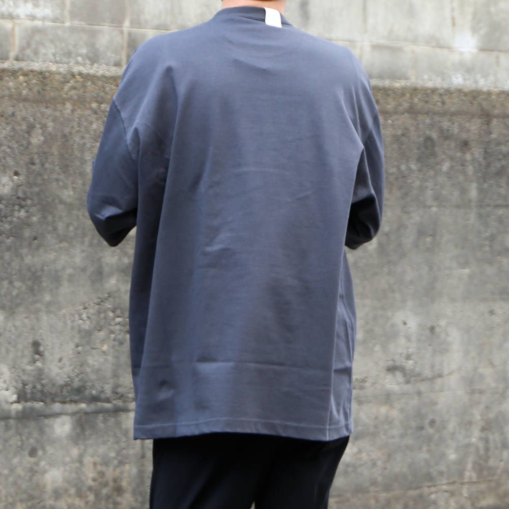 S/S T-SHIRTS / 1201-CS22-045 pieces