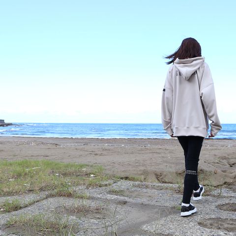 RESOUND CLOTHING×Maison MIHARA YASUHIRO コーディネート(女性モデル166cm)