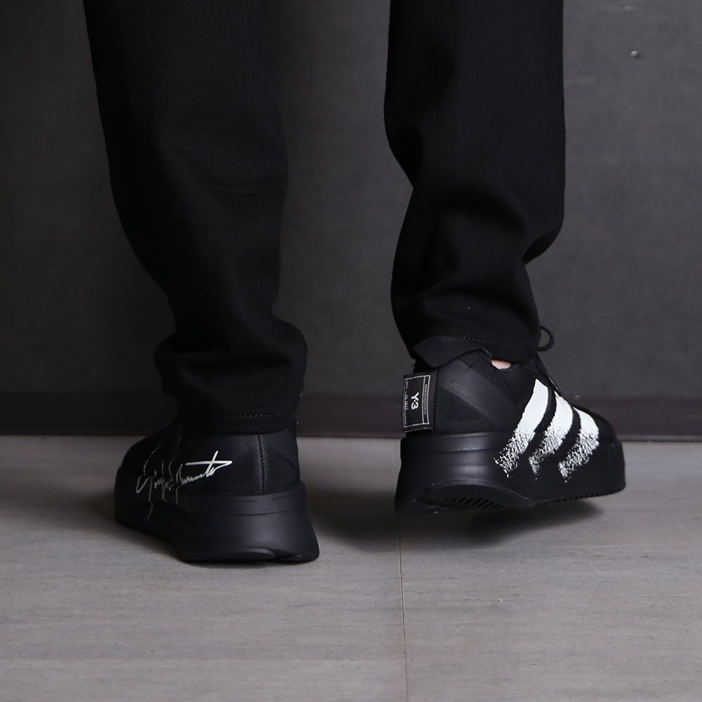 【MINEDENIM】【DSQUARED2】【Y-3】モノトーンコーディネート