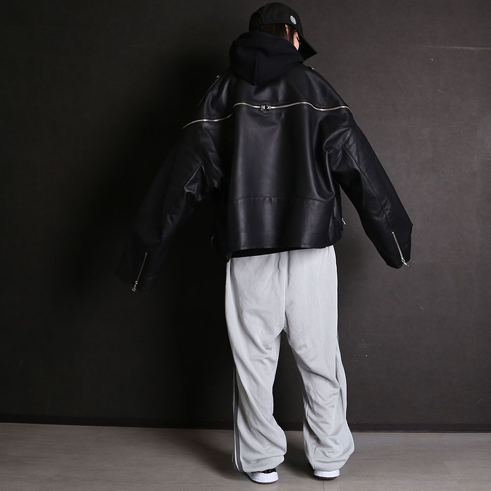 【FACETASM】【Maison MIHARA YASUHIRO】コーディネート(女性モデル167cm)