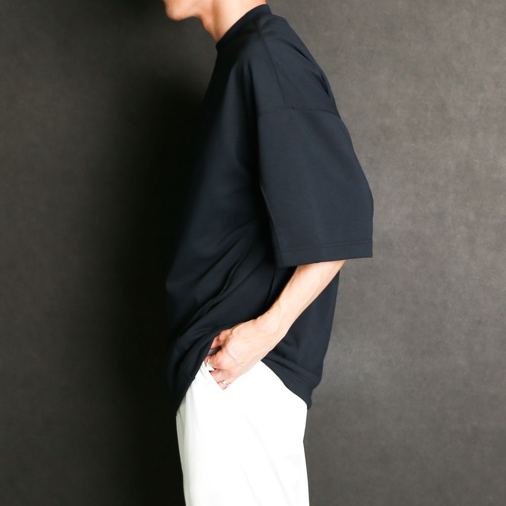 POCKET T-SHIRT / 9211-CS11-027 pieces