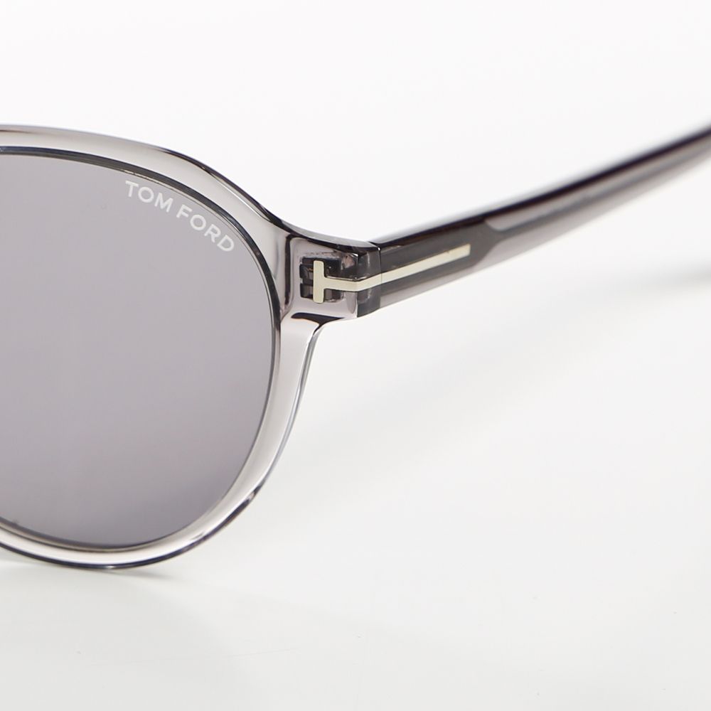 【送料,関税込】 TOM FORD サングラス Carine-02 TF902 送料,関税込】 TOM FORD サングラス Carine-02 TF902 (TOM FORD