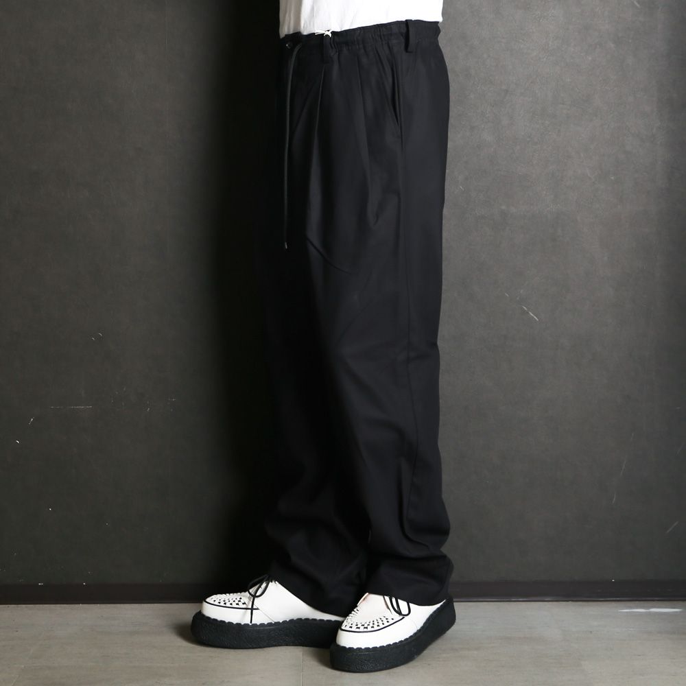Double Pleated Easy Trousers - Black / オーガニックGIZA60/3サバイバルクロス® - ダブルプリーテッドイージートラウザーズ / A26C03PT02C