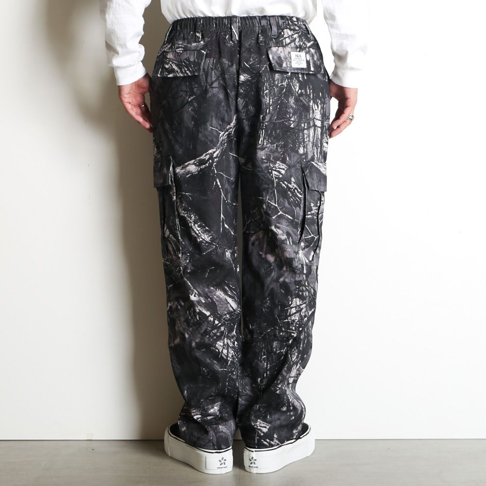6P Camo Track Pant - BLK Camo / トラックパンツ / HP-101125