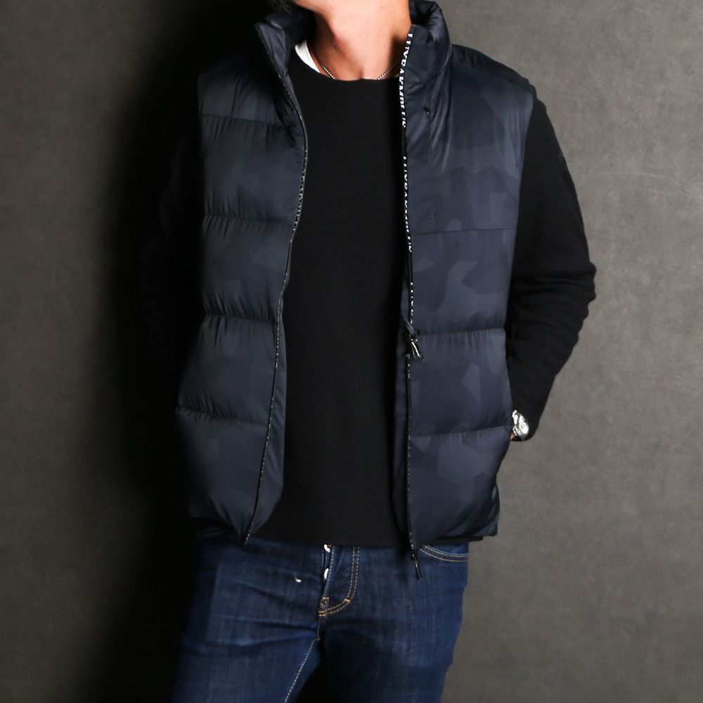 LUXE AKM PLUS - FIT VEST / サイドロゴ 中綿ベスト / LAO-23037
