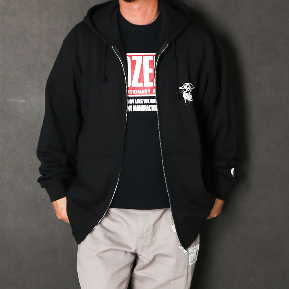 HUNGRY ZIP UP HOODIE - BLACK / ジップアップパーカー