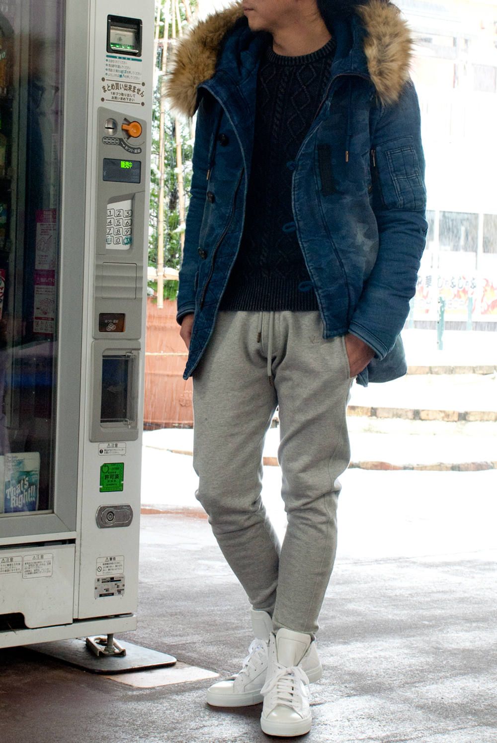 N-3B × スウェットパンツ