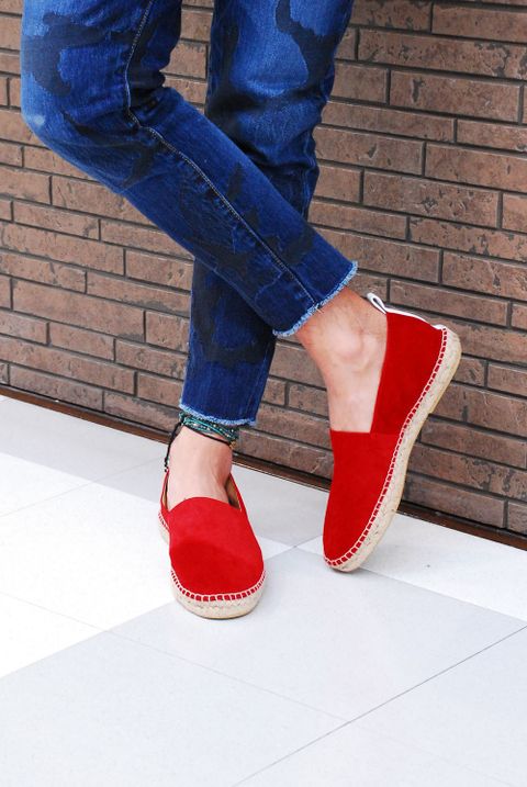 1PIU1UGUALE3 ESPADRILLE　MRG144-COW008 レッド。