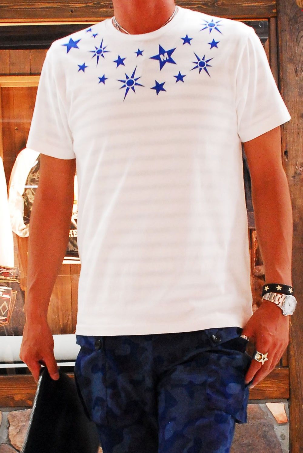 M × chemical conbination コラボレーション Tシャツ　ブルーバージョン。