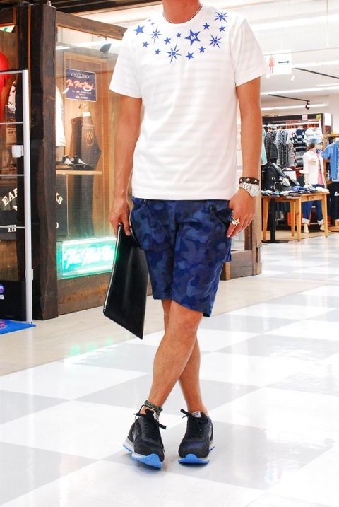 M × chemical conbination コラボレーション Tシャツ　ブルーバージョン。