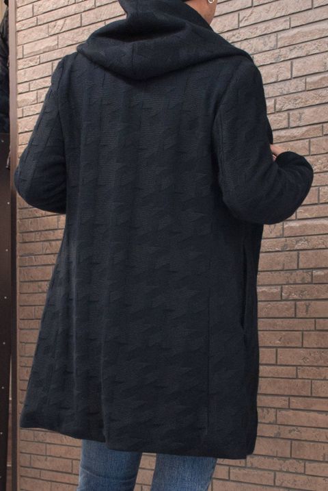 1PIU1UGUALE3 "NECK ZIP TRENCH (LONG)"を使用したスタイリング
