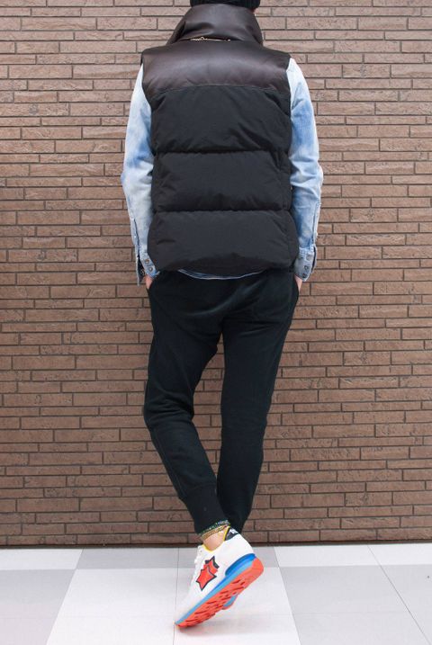 "1piu1uguale3 × CodySanderson" 至高のダウンベスト
