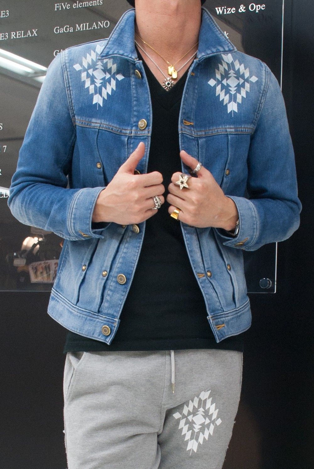 1PIU1UGUALE3 DENIM JACKET NO.3　MRB182-CTO039　コーデ