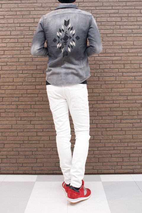1PIU1UGUALE3　 PLAIN SHIRTS　MRS082-CTN040　コーデ