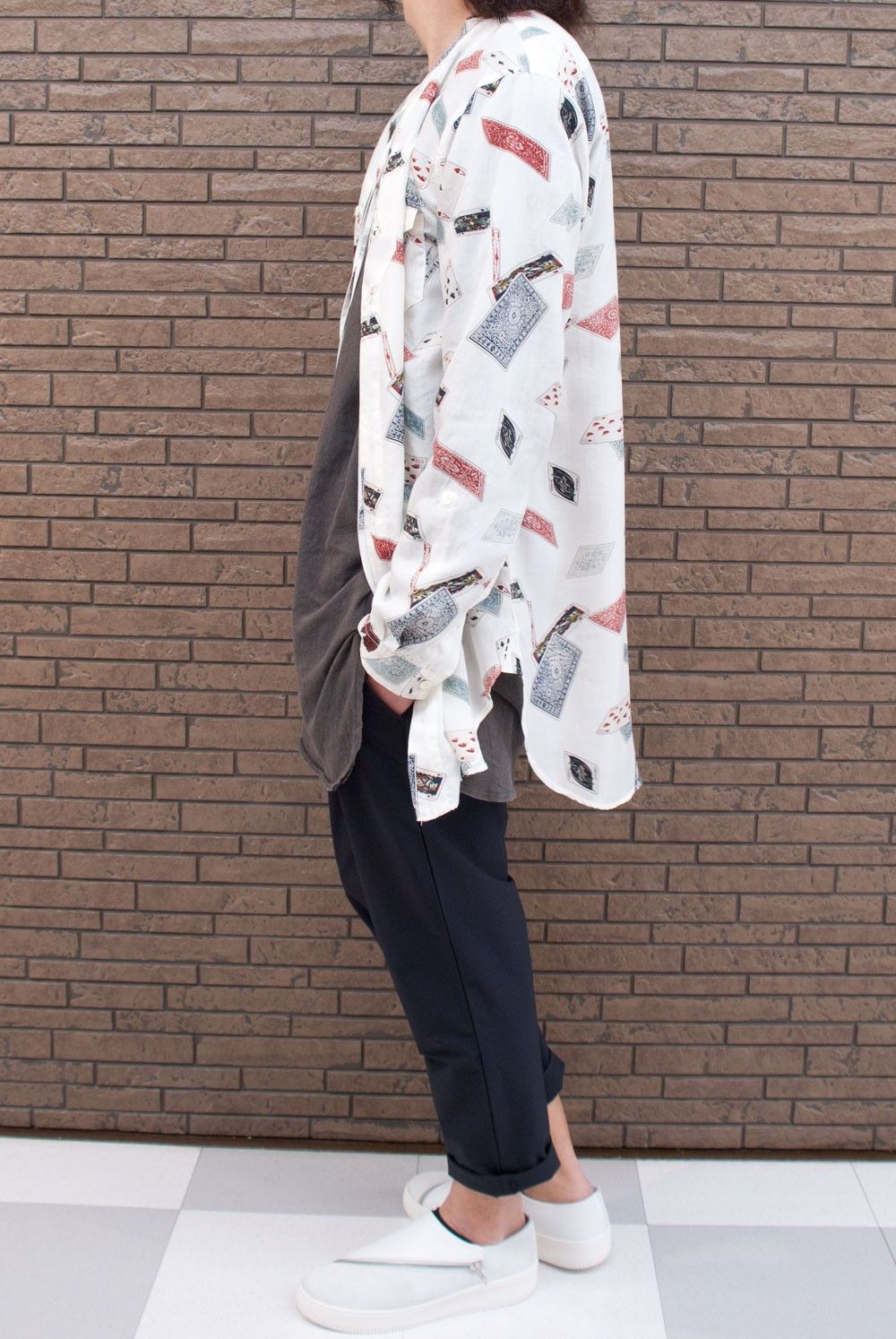 新着 【Iroquois】　ロングシャツコーデ