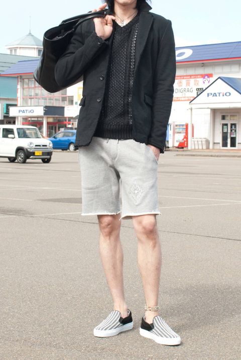 テーラードジャケット×ハーフパンツ