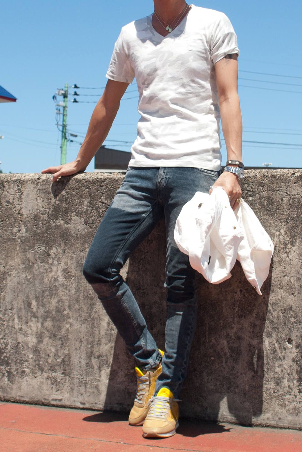 新作の　Nudie Jeans　SKINNY LIN　コーディネート