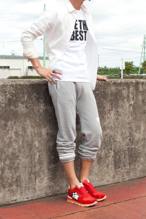 『WE THE BEST』 Tシャツコーディネート