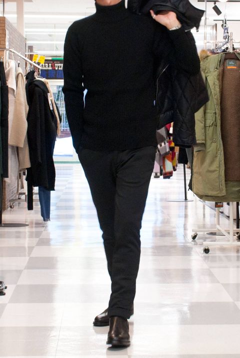 大人の男　オールブラック