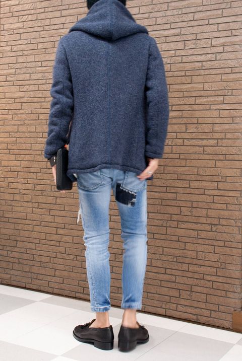 冬でもアンクル丈にローファースタイル