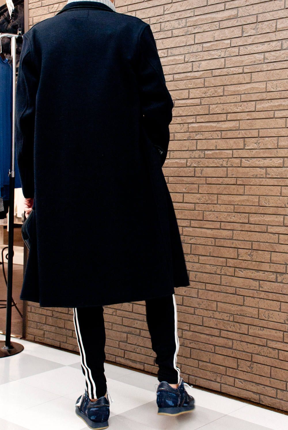 オススメのセール品　ファクトタム　ロングコート