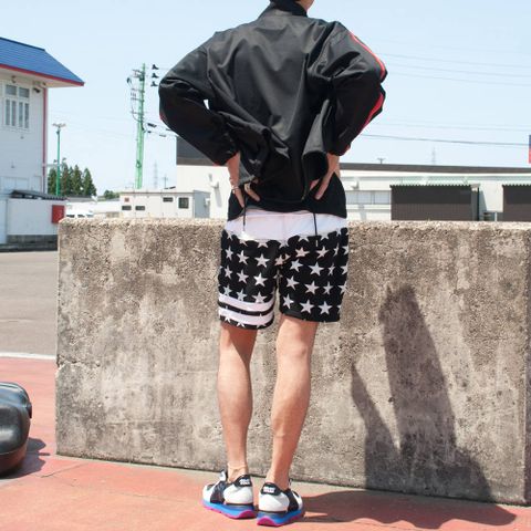 人気のMy Fuckin’ Dream Collection の『Rainbow ver』コーディネート。