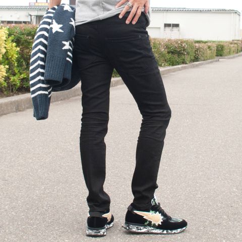 カーディガンスタイル。