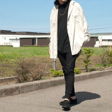 ビッグシルエットシャツのコーディネート