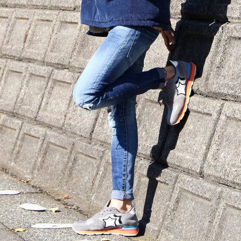 スラブコーデュロイ ボアランチコート(NAVY)。