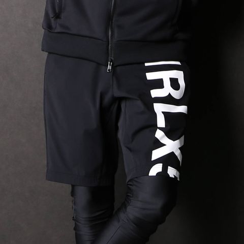 「LUXURY+SPORTS」コーディネート。