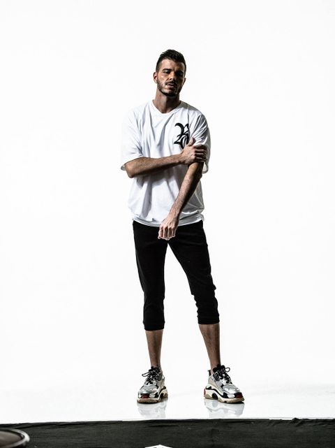 STYLE NO.9