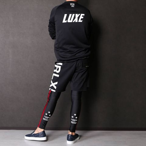 「LUXURY+SPORTS」コーディネート。