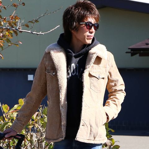 スラブコーデュロイ ボアランチコート(BEIGE)。