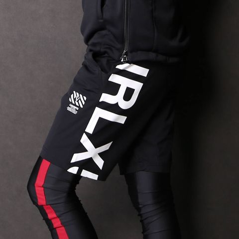 「LUXURY+SPORTS」コーディネート。