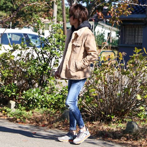 スラブコーデュロイ ボアランチコート(BEIGE)。