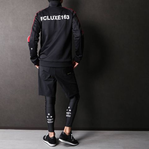 「LUXURY+SPORTS」コーディネート。