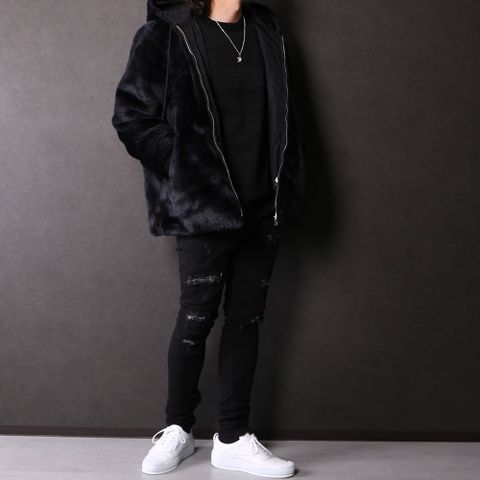 PRIMA LOFT搭載のワークパーカーコーデ