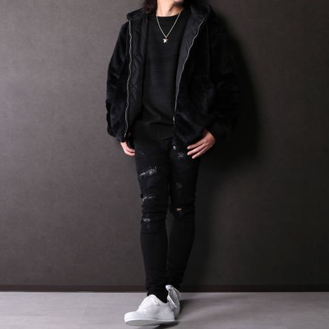 PRIMA LOFT搭載のワークパーカーコーデ