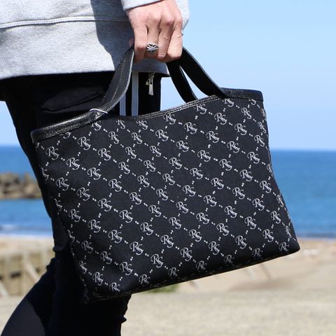 【3種類のBAGを使用】 パーカースタイル