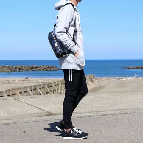 【3種類のBAGを使用】 パーカースタイル
