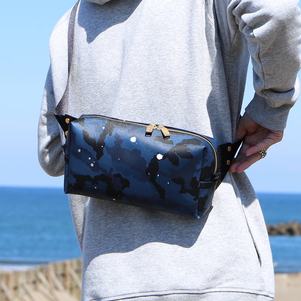 【3種類のBAGを使用】 パーカースタイル