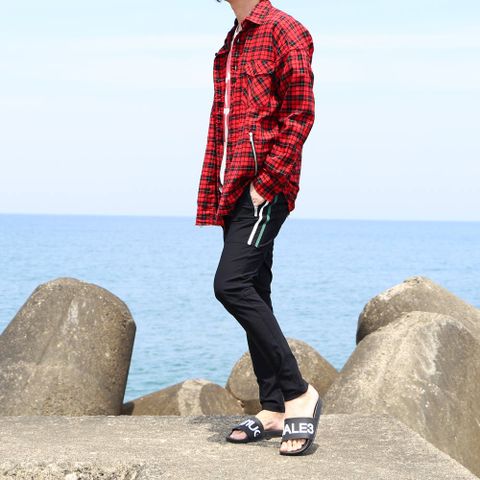 海辺の散歩スタイル①